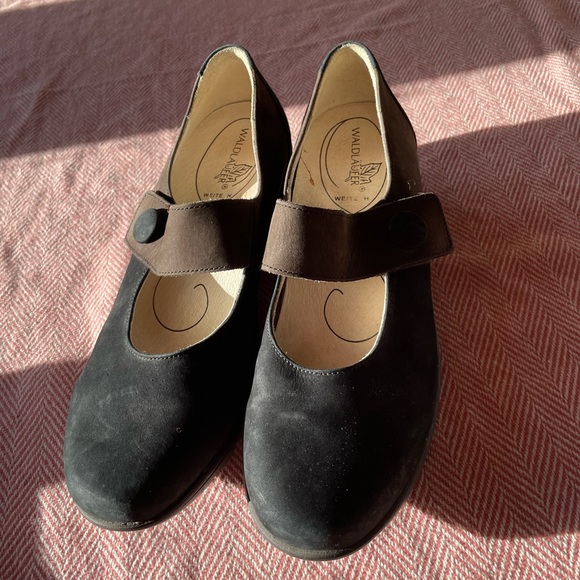 Waldlaufer Luftpolster Mary Janes - Picture 7 of 7